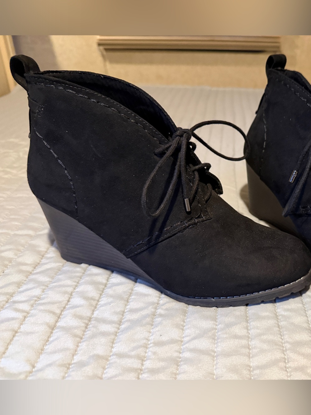 SO Black Lace-Up Wedge Ankle Boots